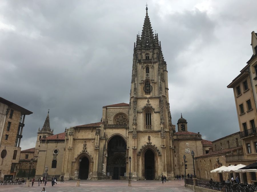 Pola de Lena to Oviedo – 32.5 km